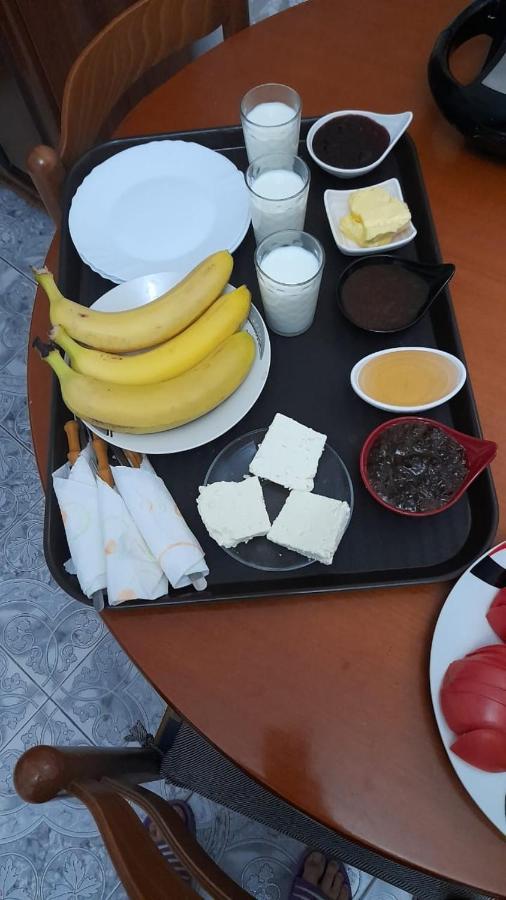 Guest House Luli Берат Екстериор снимка