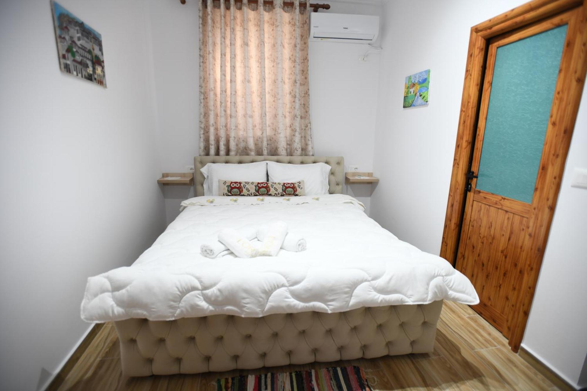 Guest House Luli Берат Екстериор снимка